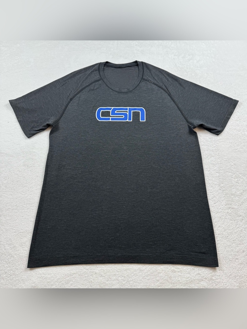 Lululemon metal vent tech t-shirt men’s size M black training top stretch CSN